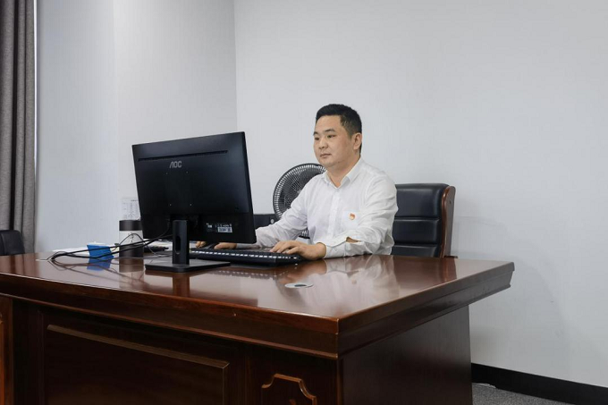 基層職工熱議黨的二十大系列報道（三） ：愛崗敬業(yè)、無私奉獻，在公司高質(zhì)量發(fā)展中拼搏奮斗